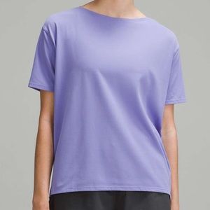 Lululemon back in action short sleeve-nulu
